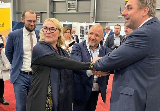 INITIATIVE OF UADSI ON MILITARY AND CIVIL SECURITY SUPPORTED BY THE MINISTER OF DEFENCE OF THE CZECH REPUBLIC